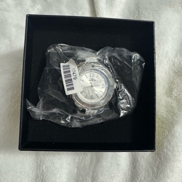 Invicta Angel Halo Women’s Watch 38mm White and Steel (17479) main image 7